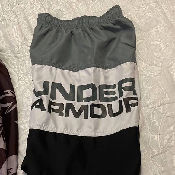 2for1 swim shorts - Picture 2 of 3